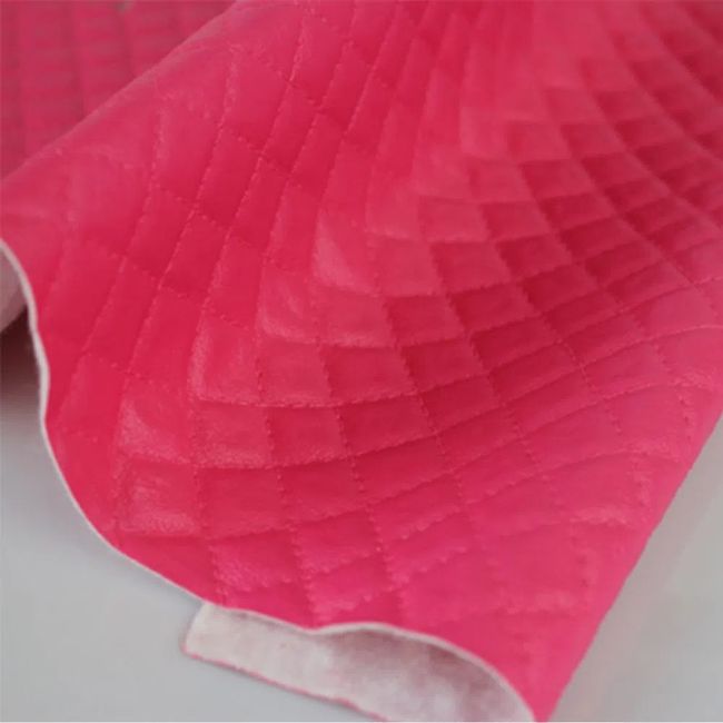 Pink_CC049_1 Pink_CC049_1